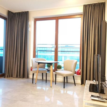 Апартаменты Luxusowy Apartament Klimczaka Варшава Экстерьер фото